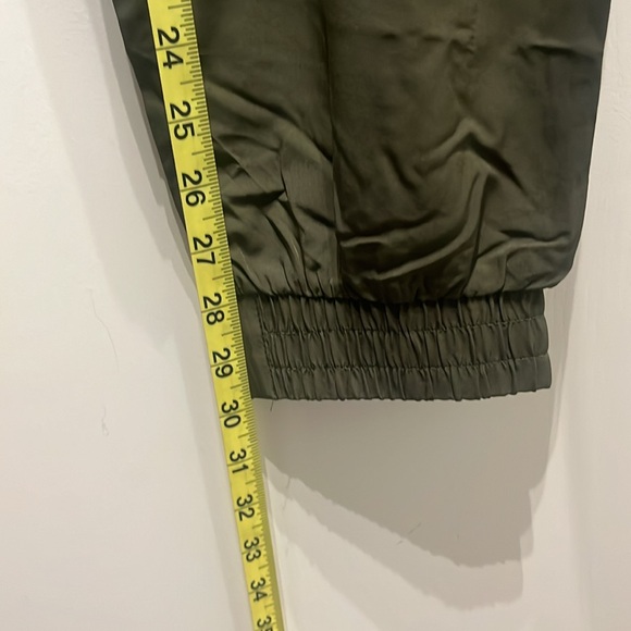 NWT Mens quick drying joggers 2 zipper pockets. XXL - Picture 6 of 8